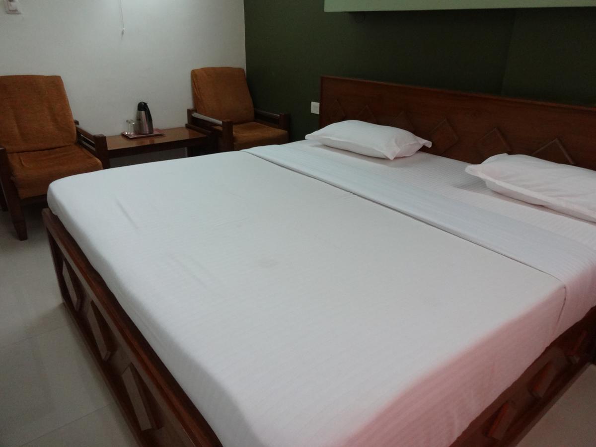 Hotel Madikeri Heritage Екстериор снимка