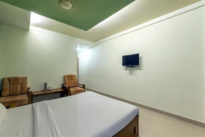Hotel Madikeri Heritage Екстериор снимка