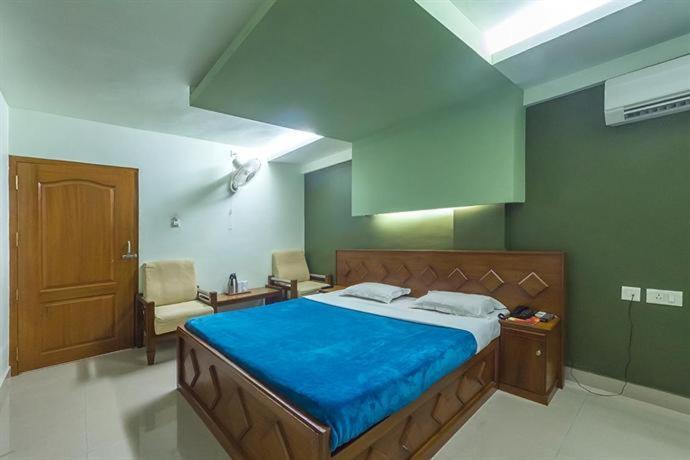 Hotel Madikeri Heritage Екстериор снимка